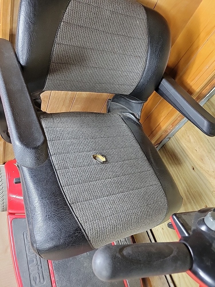 Pride Sonic Mobility Scooter needs batteries!