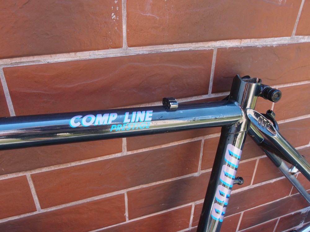 Wheeler 8800 Comp Line 18 in Prestige frame set Response Fork Dia Compe