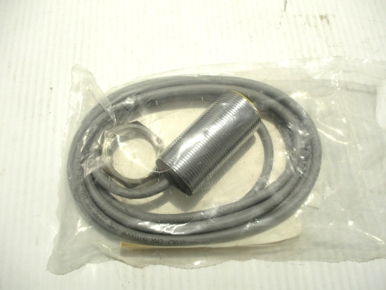 NEW TURCK BI10-G30-AZ3X/S1030 PROXIMITY SENSOR