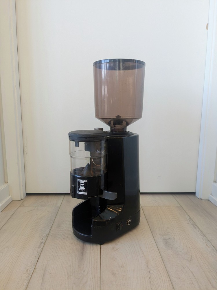 Nuova Simonelli MDX espresso grinder