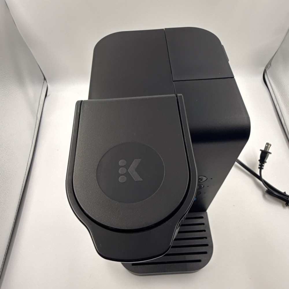 Keurig K-Express Essentials Single-Serve K-Cup Coffee Maker-Black (Used)