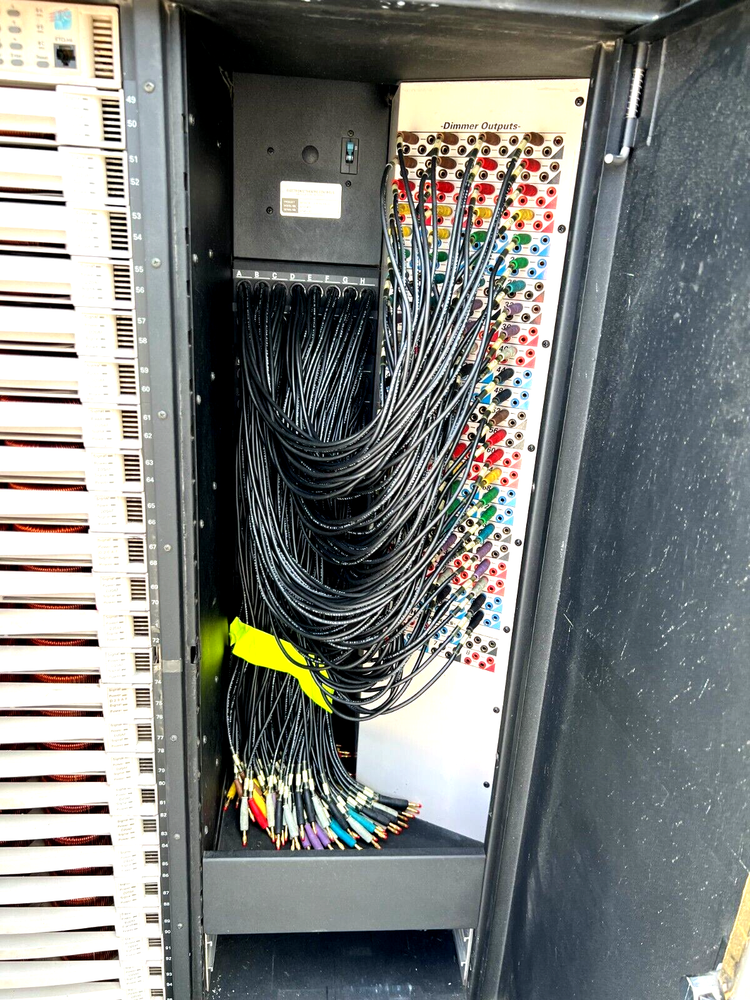 ETC Sensor 96X 2.4K 400A 4-Patch Rgn PT Dimmer Rack #11 #32 (One)TrueHeartSound