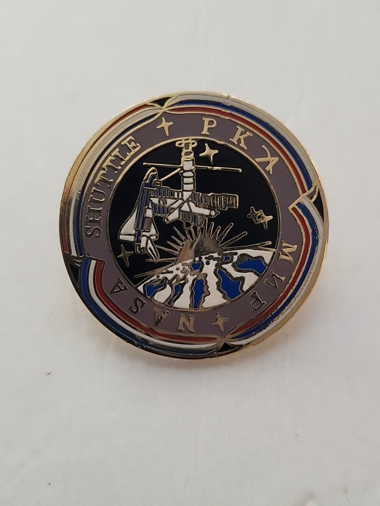 NASA Shuttle Mir Lapel Pin