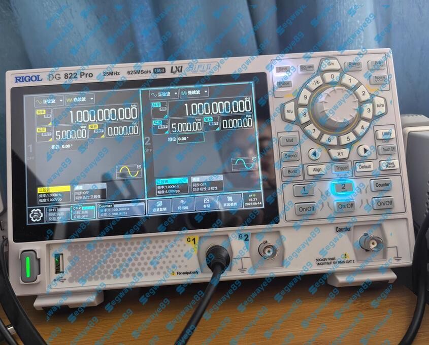 1PCS NEW Rigol DG822 Pro Function/Arbitrary Waveform Generator 2 Channel 25 MHz