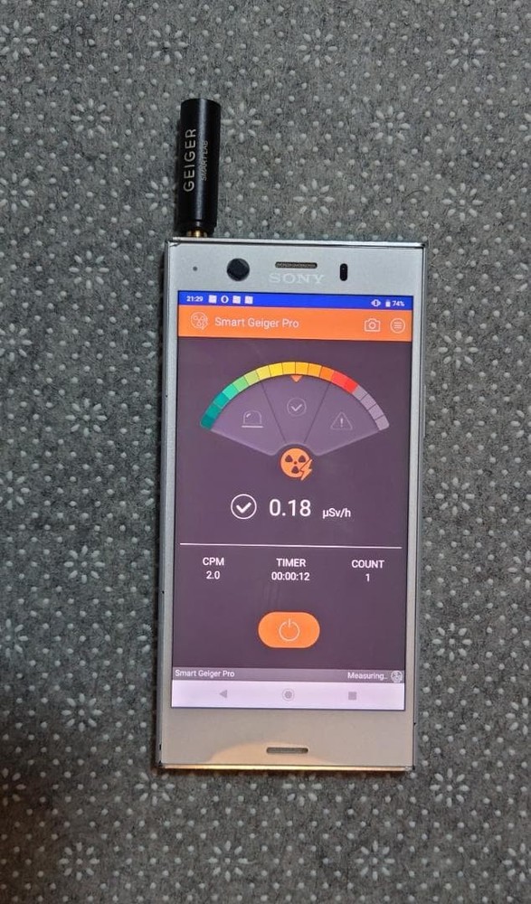 SMART LAB GEIGER Radiation Detector Compact Geiger Counter for iPhone Android