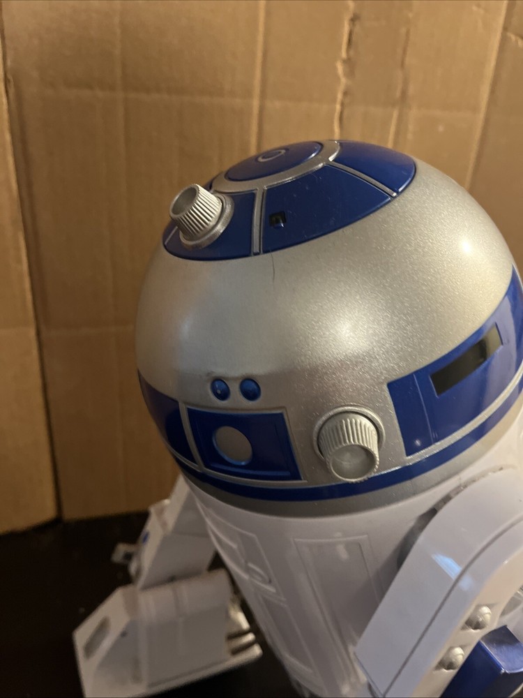 Star Wars Droid Depot R2-D2 Interactive Remote Control Droid No Remote Tested