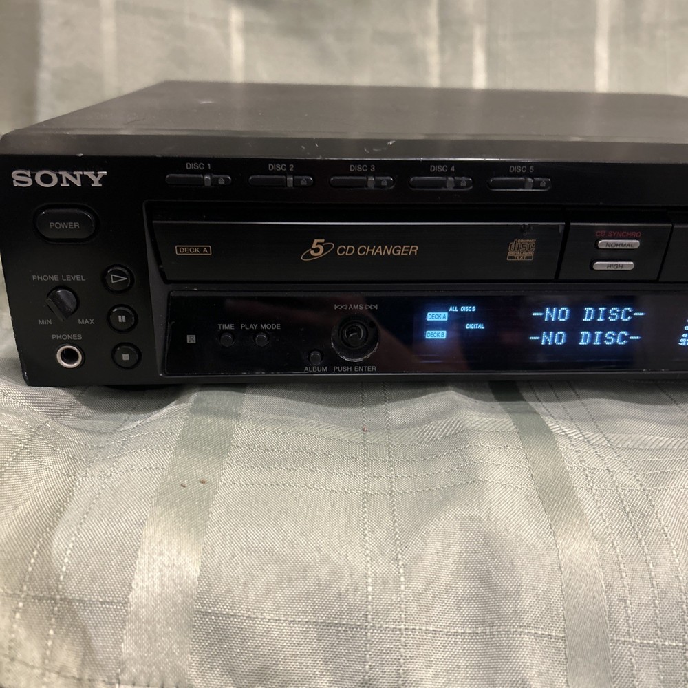 Sony 5 Cd Changer RCD-W500C
