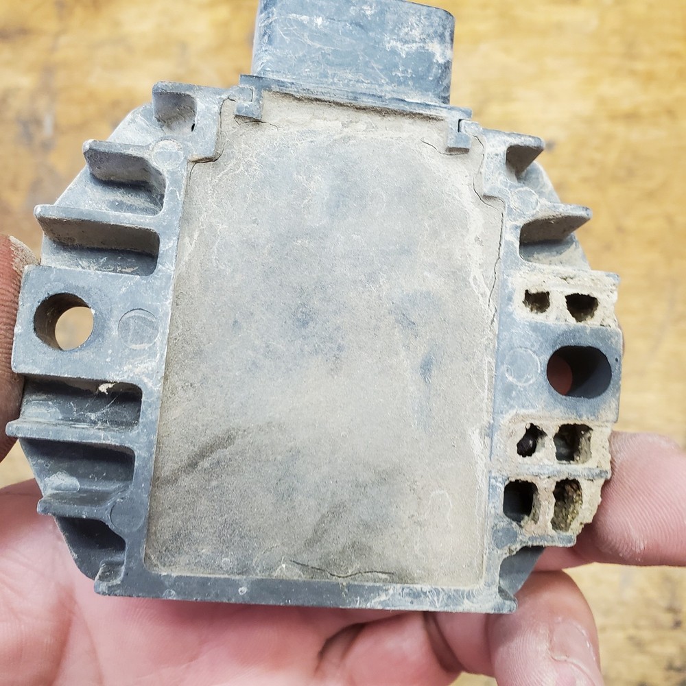 2002 Suzuki Eiger 400 4x4 Voltage Regulator Rectifier