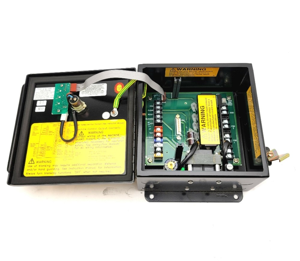 Banner Engineering MGCA-1 Beam Array Machine Guard Control Box 115VAC 50/60Hz