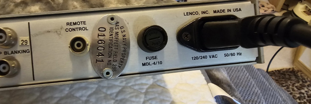 Vintage Lenco Sync Pulse Generator LENCO PSG-412 Powers on, otherwise untested