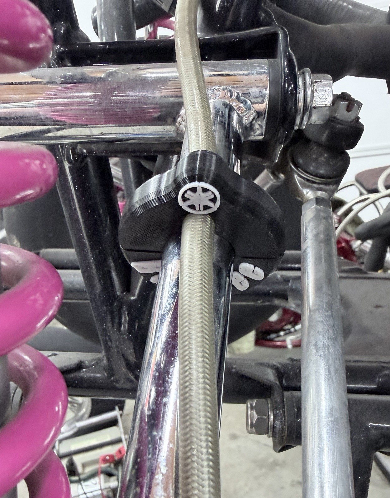 YAMAHA BANSHEE FRONT A-ARM BRAKE 1/4" LINE CLAMP 1987-06 3/4" ID PRO RACING NEW!