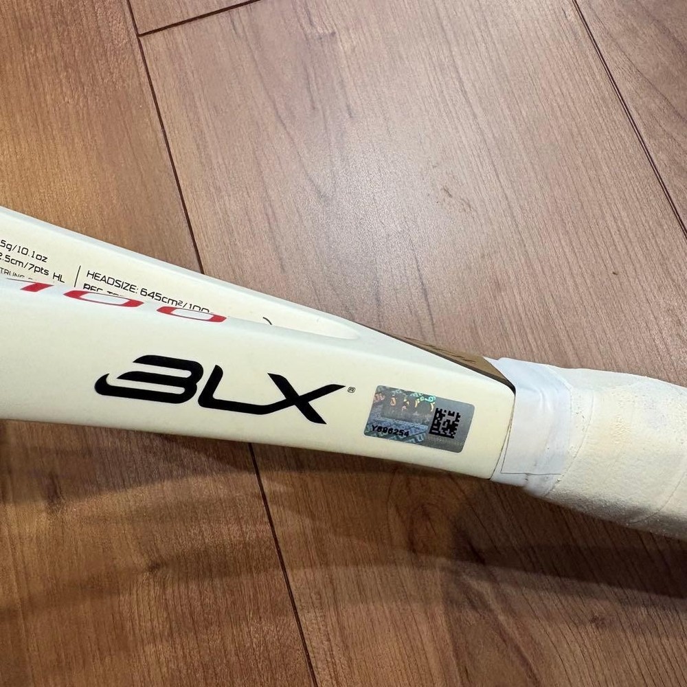 Wilson PRo Staff SIx one 100