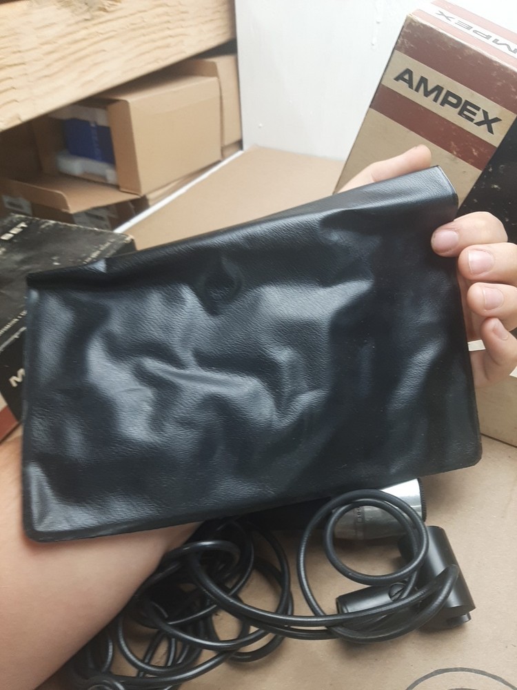 Ampex 2001 Microphone with Vinyl Case Stand Original Box Untested