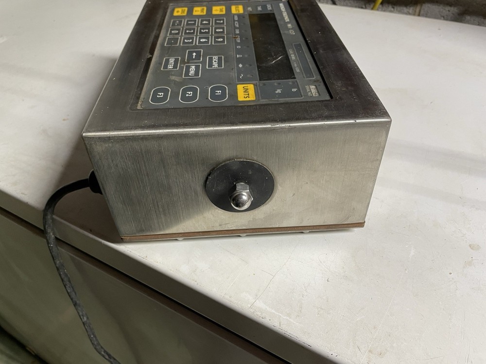 AVERY WEIGH-TRONIX WI-127 DIGITAL SCALE INDICATOR