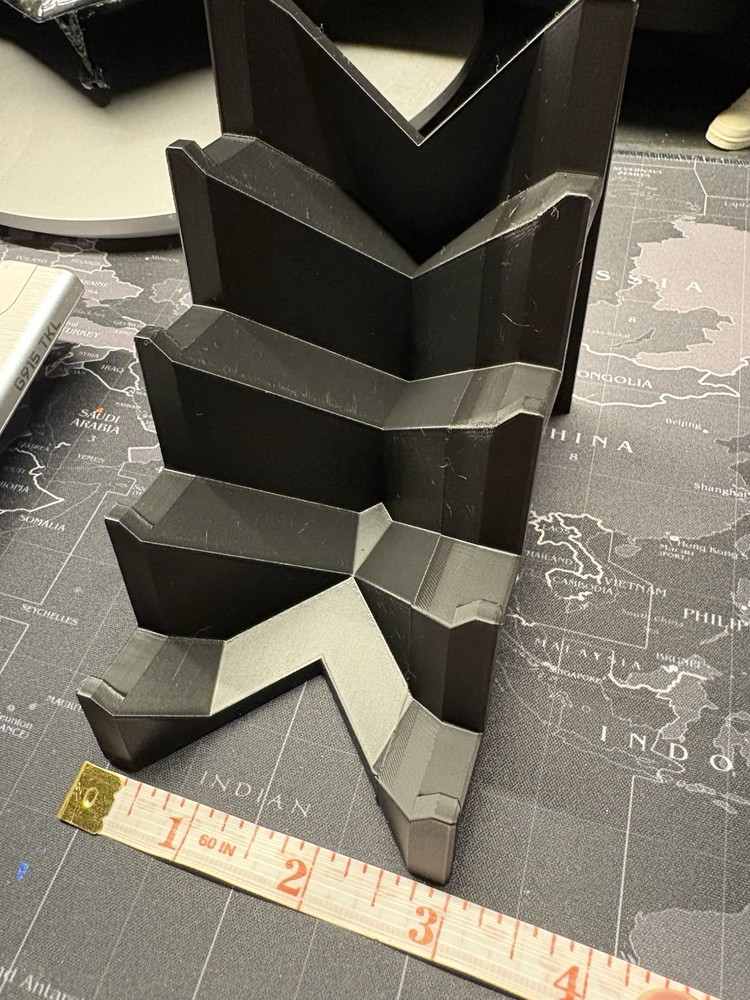 4 Knife Display Rack Stand Art