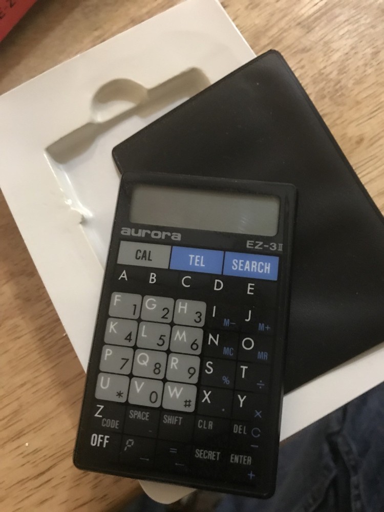 Aurora E-z Directory Can Memorize 166 Numbers