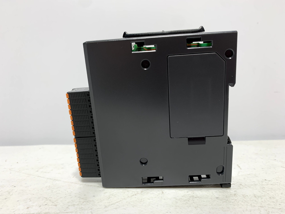 Keyence KV-NC16ETPE Programmable Logic Controller Expansion I/O Module