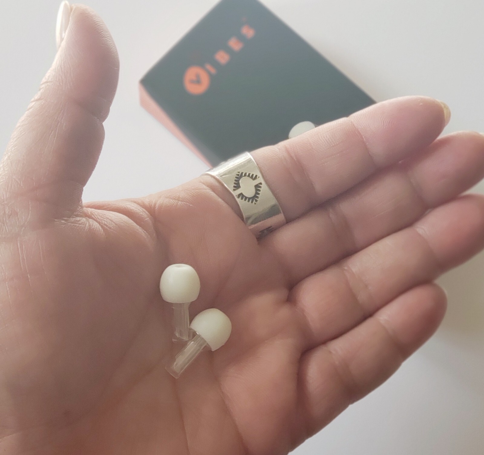 Vibes High Fidelity Earplugs Hi Fi Ear Plugs w/ Case BRAND NEW SEALED FREE SHIP