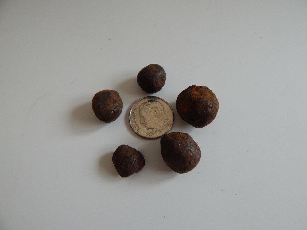 War Relics Balls Round