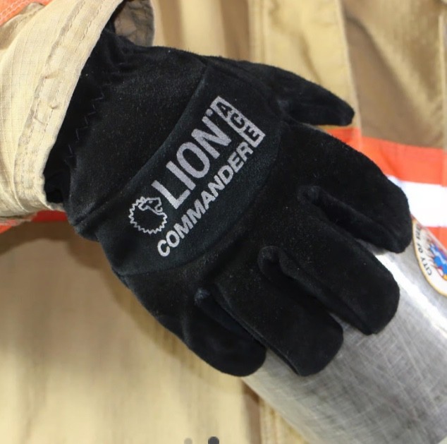 Lion Commander ACE Structural Firefighting Gloves, Size L