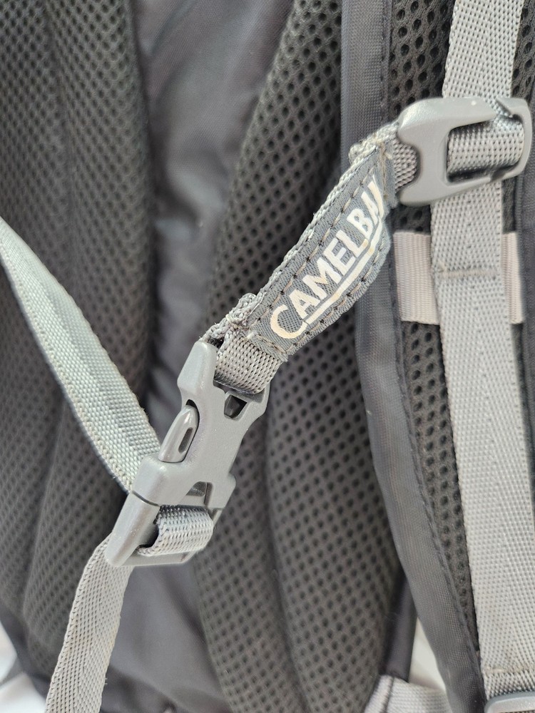 Camelbak Velocity Hydration 1.5L Backpack