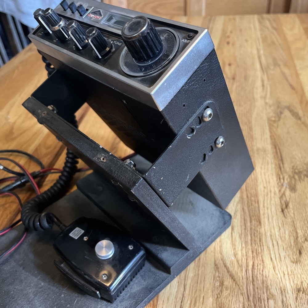 Diamond 40 CB Radio