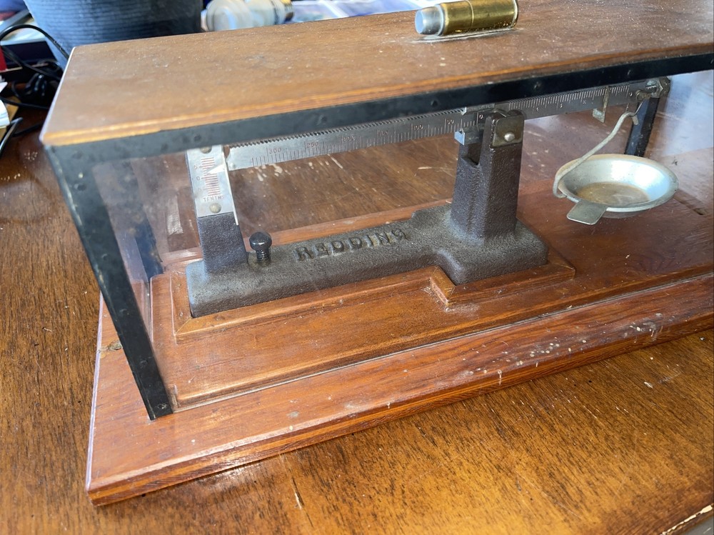 REDDING Hunter Man Cave Scale With Home Made Box For Display Powder Reloading