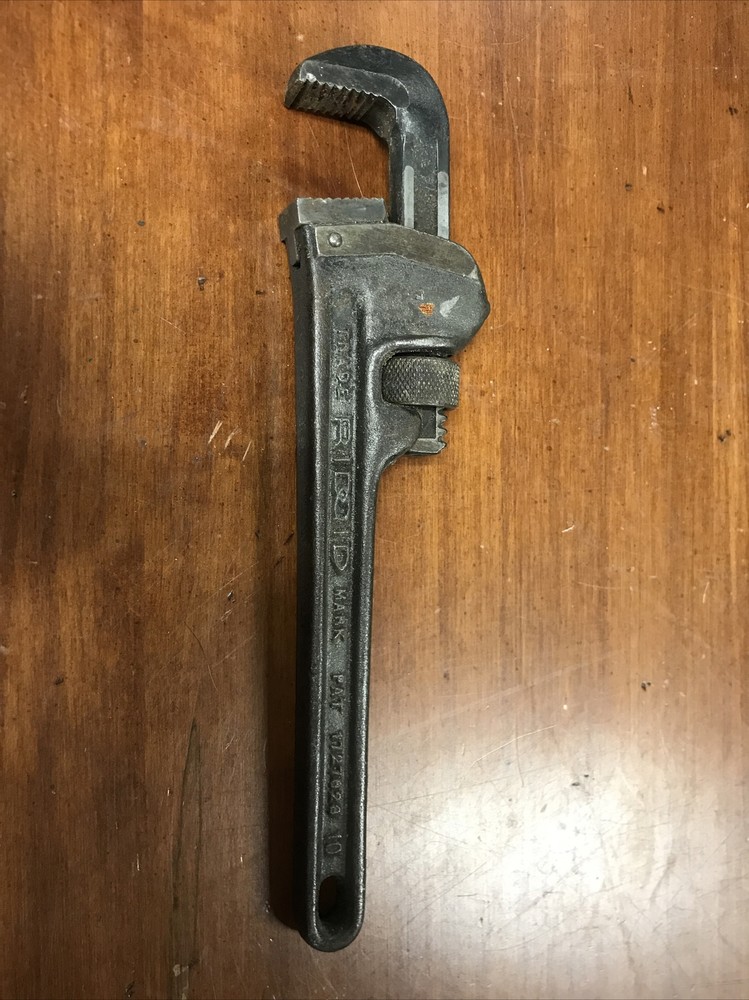Ridgid Pipe Wrench. USA. 9.5”