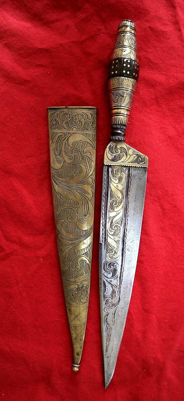 NAPOLEONIC SPANISH DAGGER USED DURING THE NAPOLEONIC WARS1 14 INCHES NOT SWORD
