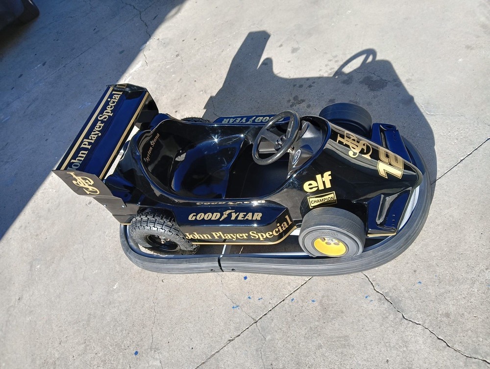 Lotus Senna Bumper Car