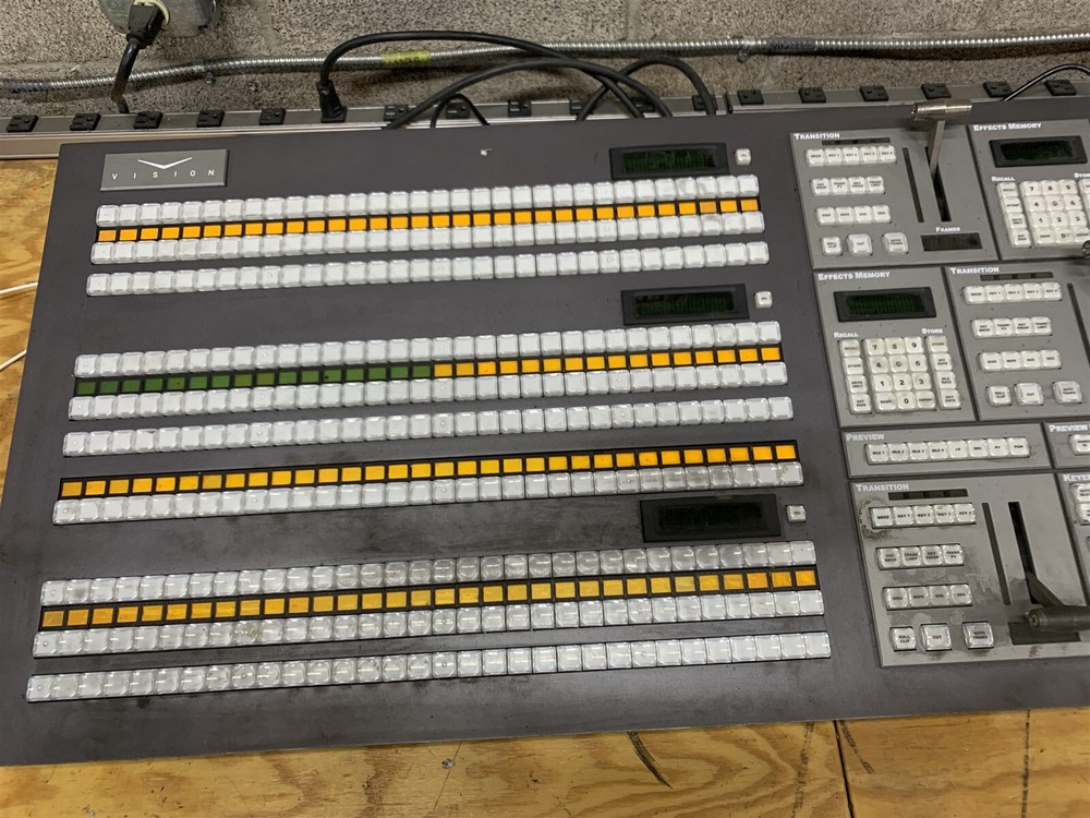 ROSS VISION 3 CONTROL PANEL V3P-001 HD PRODUCTION