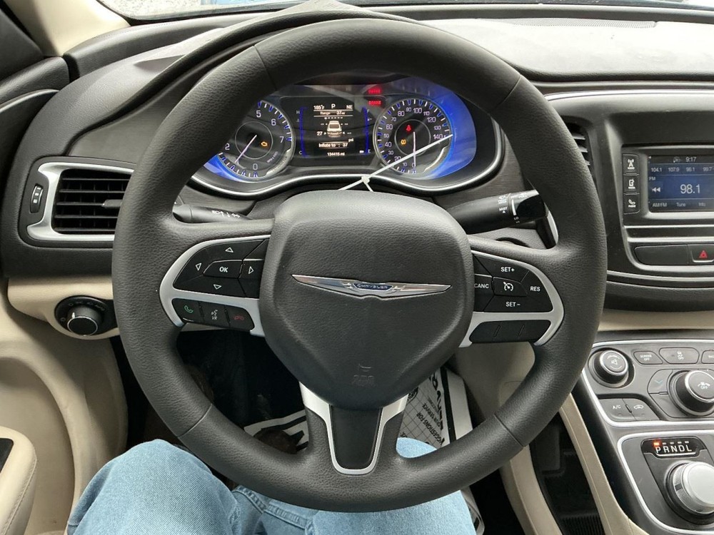 200 2016 Glove Box 4948333