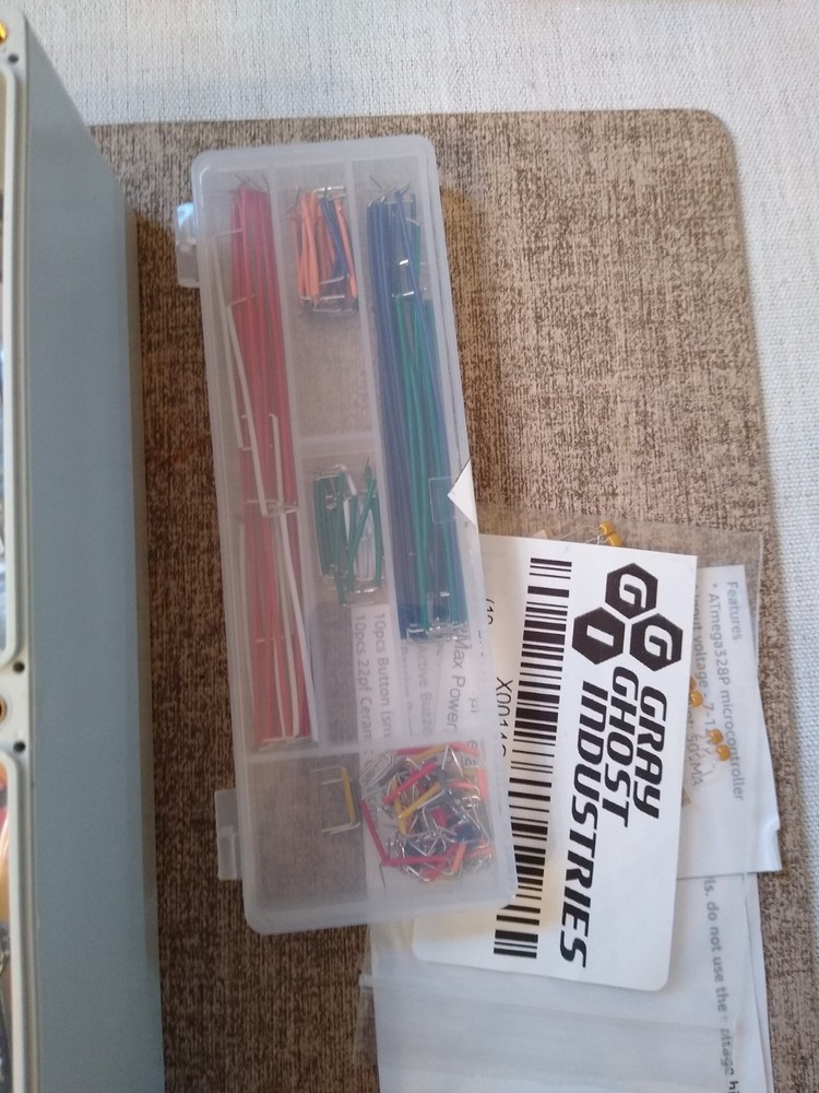 ELEGOO Electronics Fun Kit and Smraza S19 starter kit