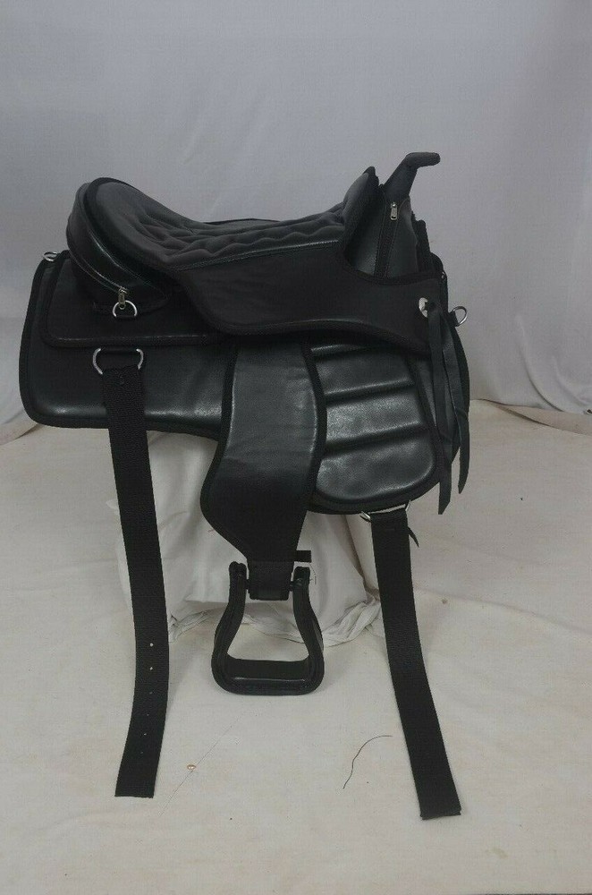 Treeless Synthetic Bareback Extra Panel Horse Tack Saddle .