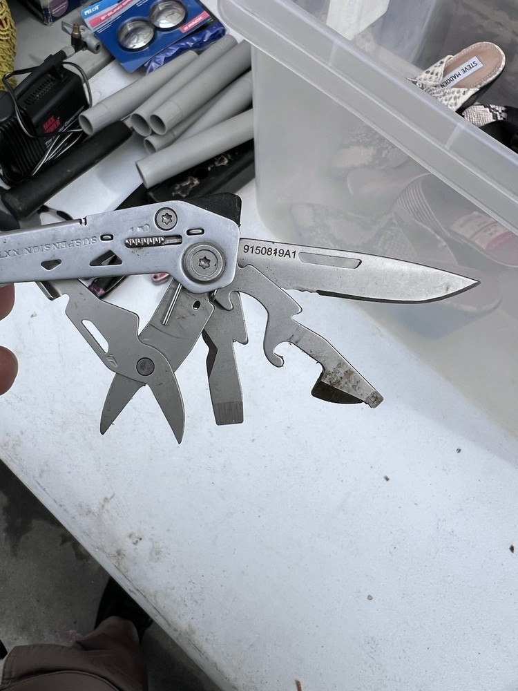 NICE - GERBER Suspension NXT Multi - Tool - Knife Pliers