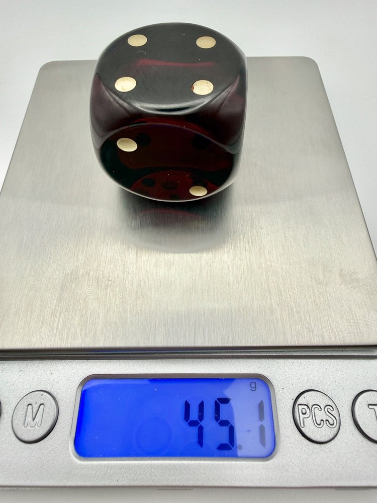Vintage Cherry Bakelite Dice 45. Gr