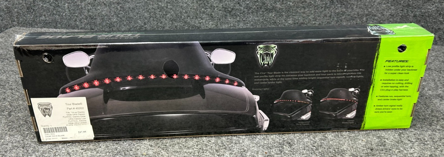 CIRO 2040-2894 40202 Tour Blade® - Tour Blade® Light HARLEY 14+ ELECTRA GLIDE
