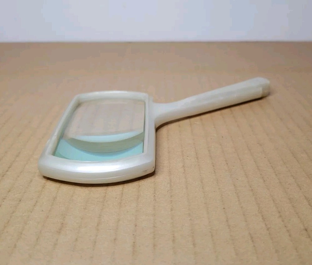 Vintage Swift Rectangular Reader Pearl Handle Magnifying Glass #575 w/ Box
