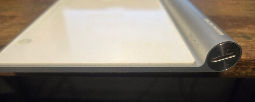 Apple A1314 Wireless Keyboard Silver MC184LL/B untested good condition