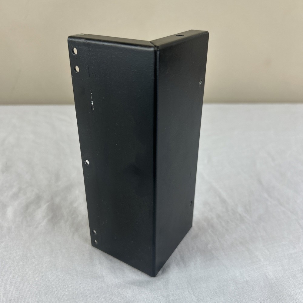 Heathkit AA-1640 Metal Corner