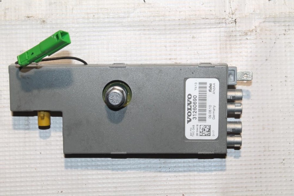 Antenna Amplifier Volvo XC60 2010 31260690