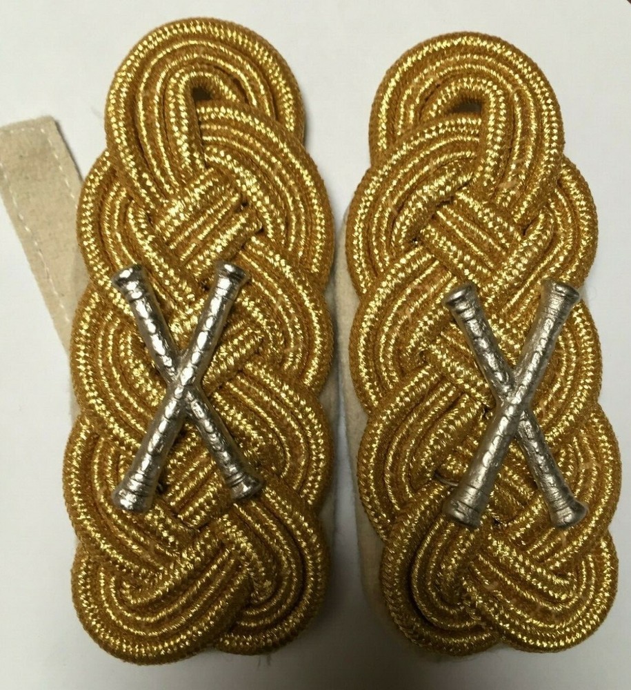 GERMAN WW2 LUFTWAFFE Feld Marshall shoulder Boards with Battons