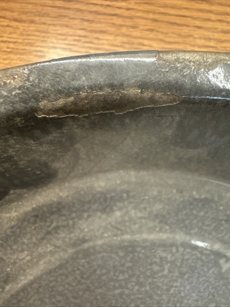 Enamelware / metal pie plate, gray