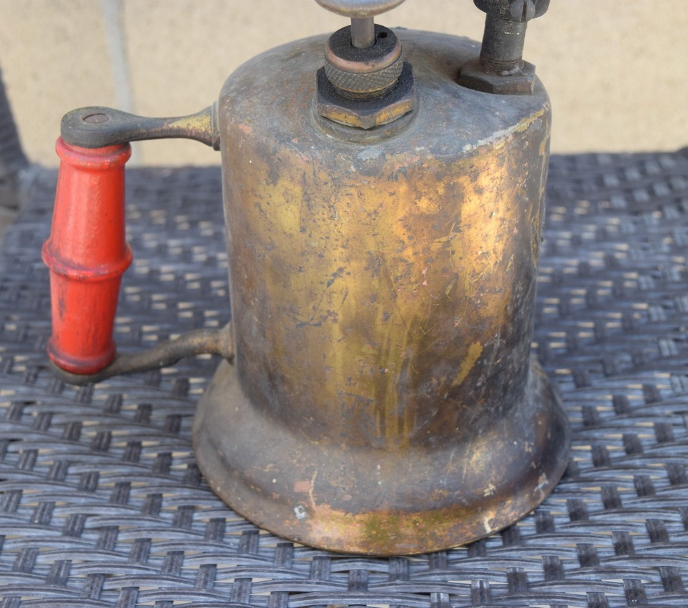 VINTAGE TURNER BRASS BLOW TORCH