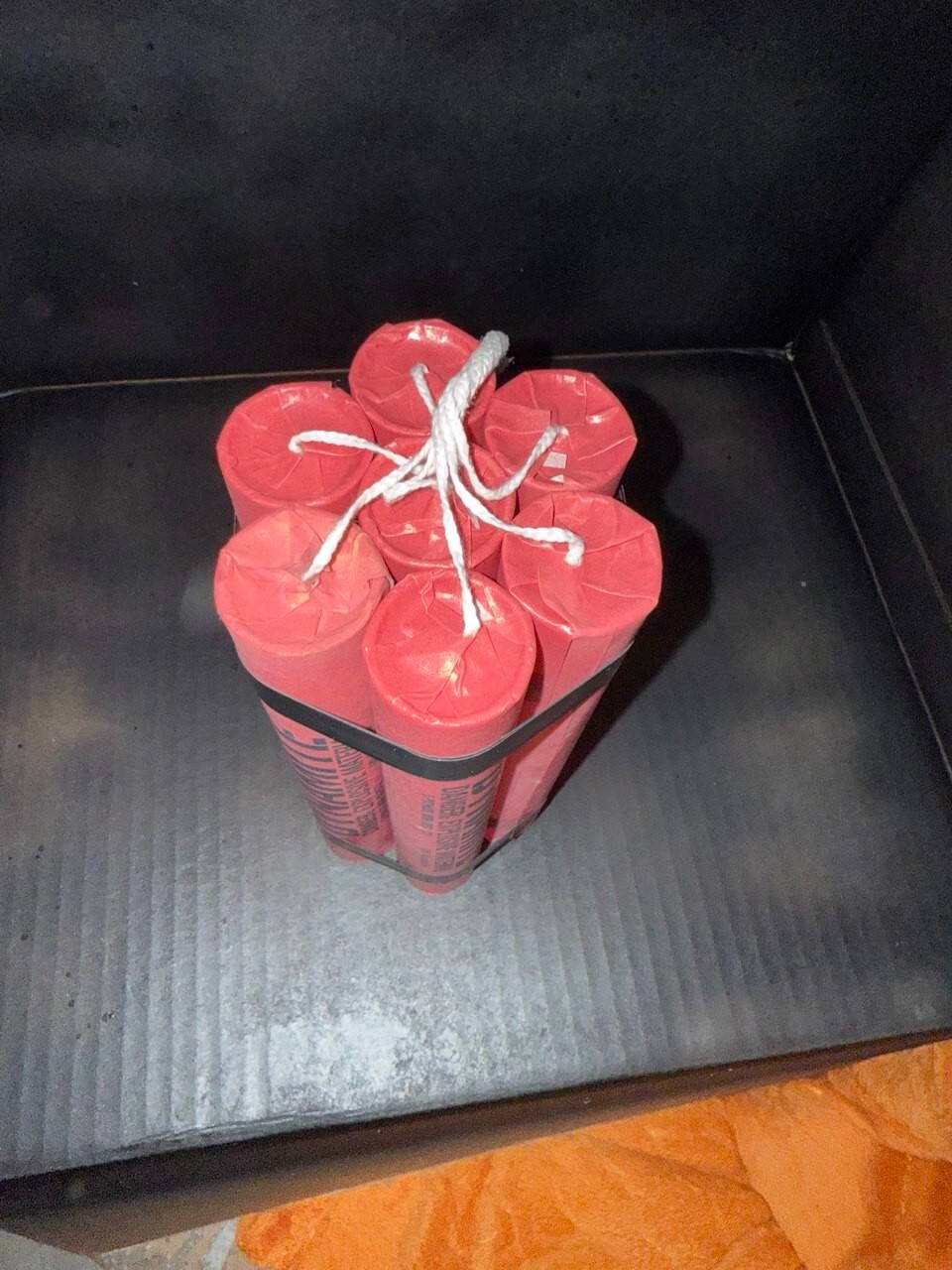 TNT Dynamite Bundle Replica Prop - 7 Sticks 8.25" x 1.3" each Display, Decor