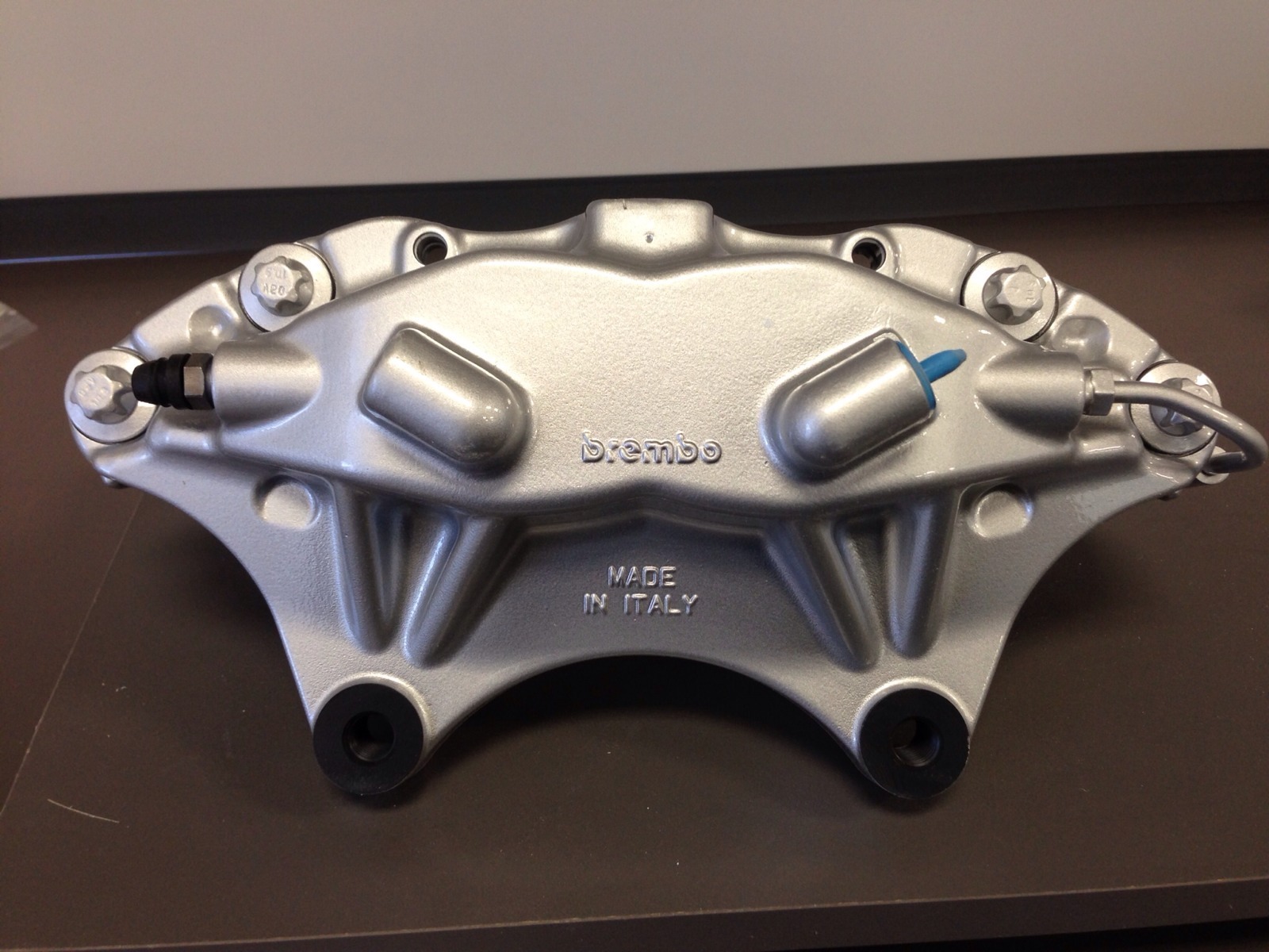 2004-07 Cadillac CTS-V Brembo 4 Piston Front Calipers w/Brake Pads & Pin Kits G8