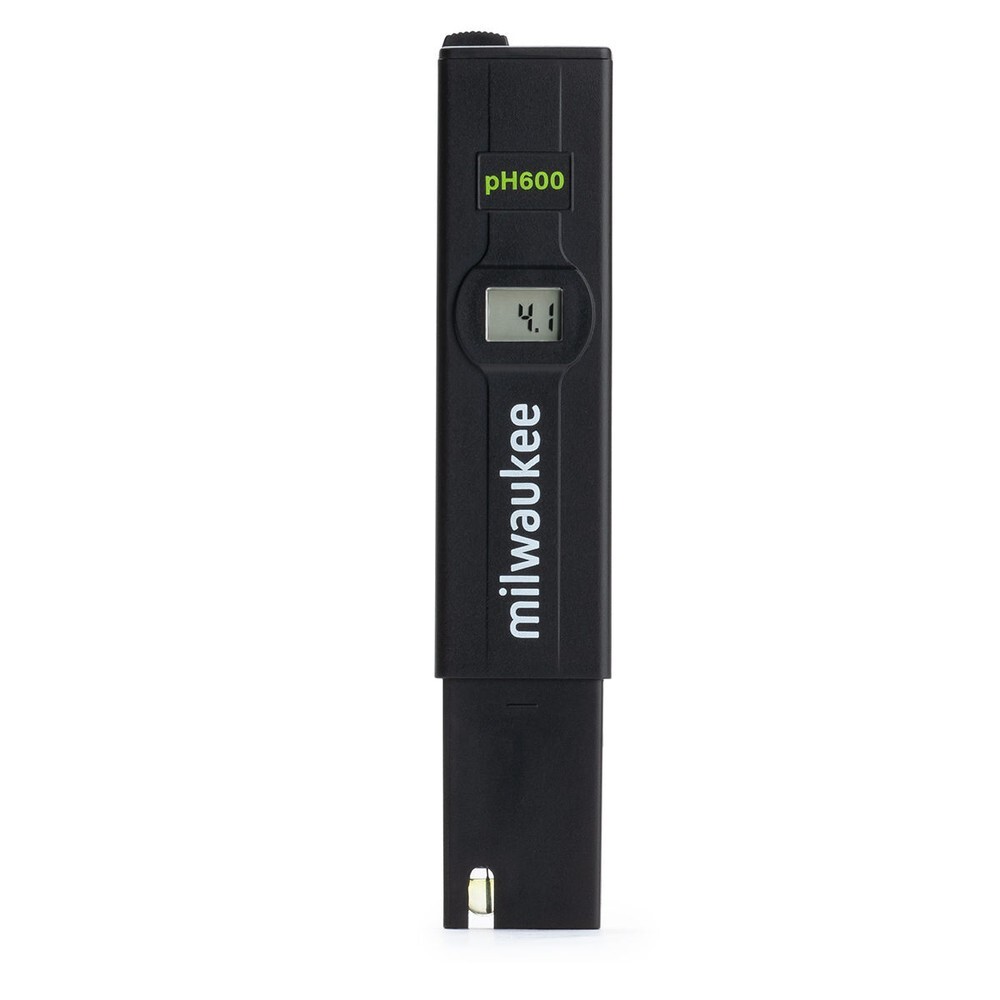 Milwaukee Instruments pH600 Digital pH PenFast, accurate results with LCD