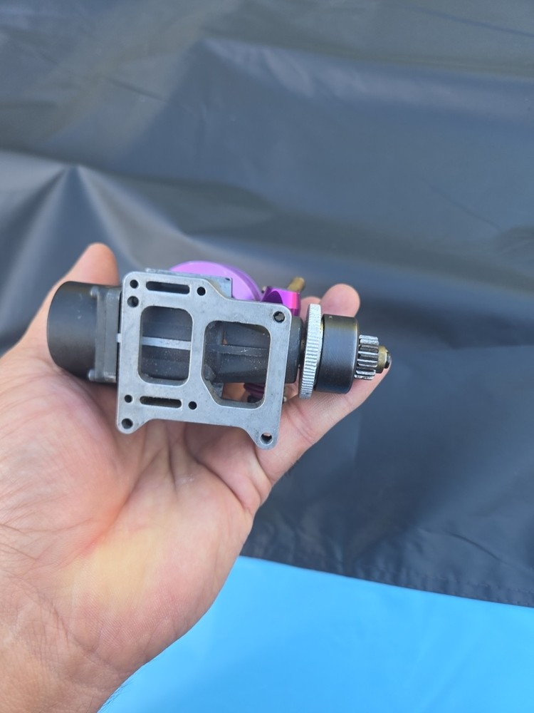 Vintage Hpi 3.5 Nitro Engine For Hpi Savage