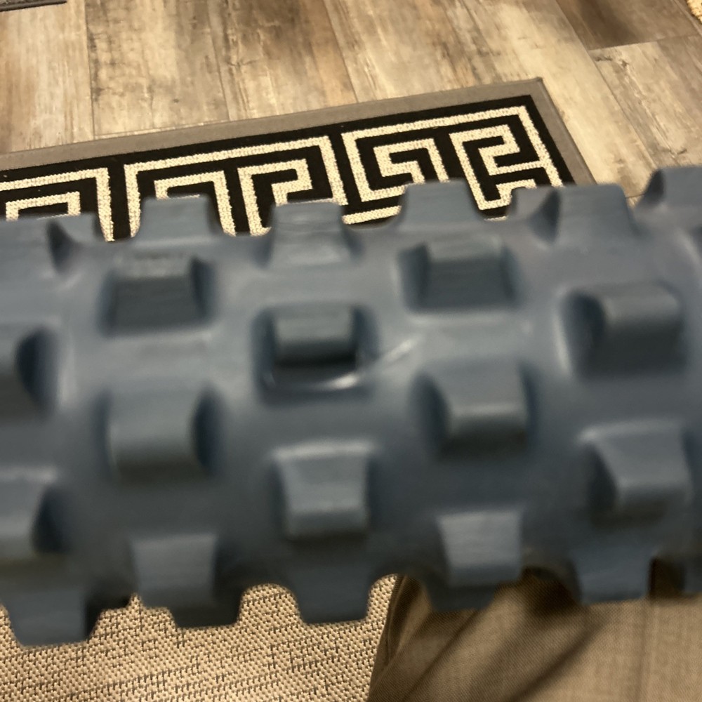 Midsize Rumble Roller 21 1/2” Pre Owned