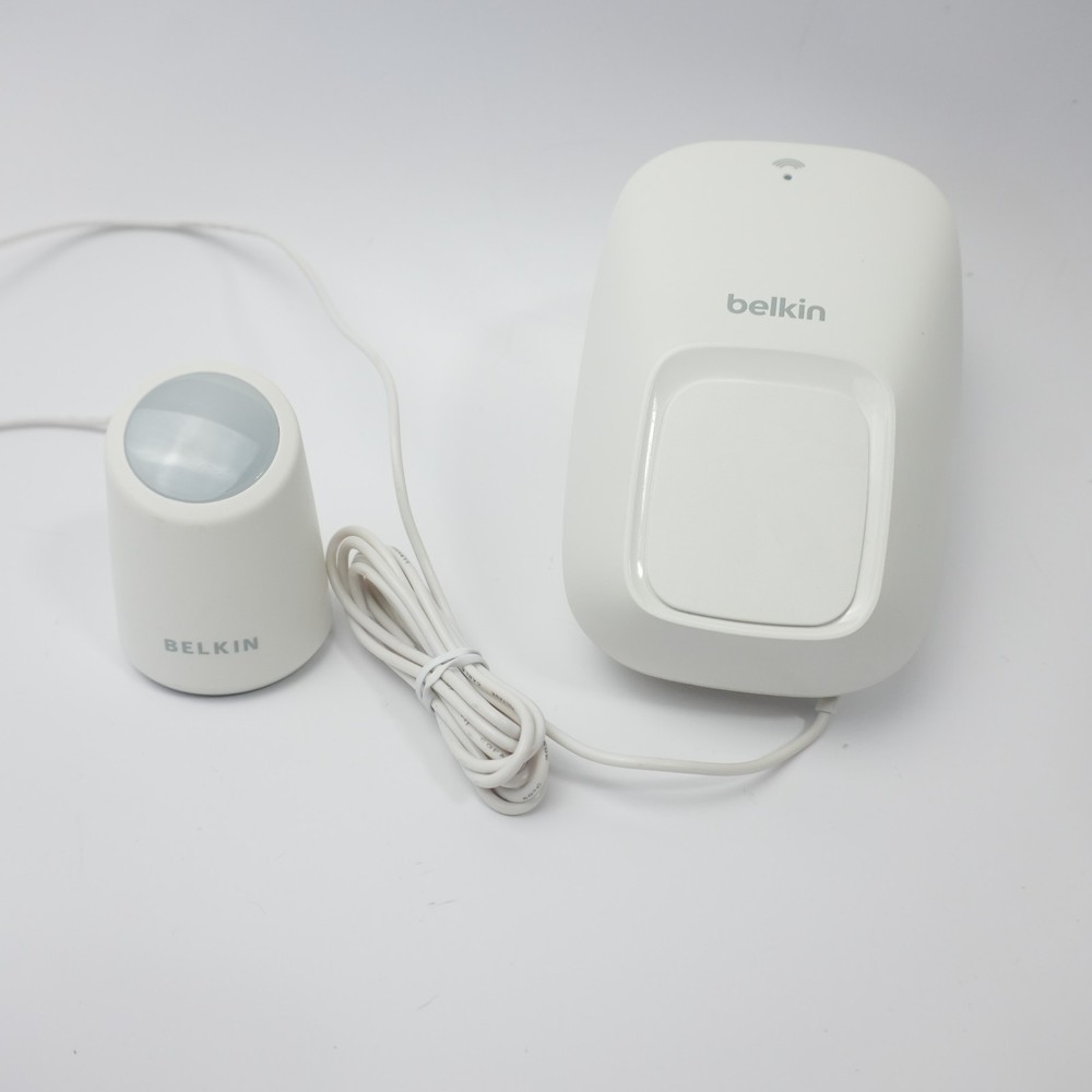 Belkin WeMo Switch/Motion Sensor - Model F7C028